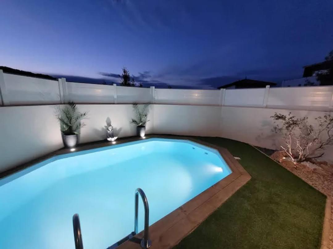 Logement Independant "Les Coquelicots", Terrasse Proche Des Plages Et Montpellier Juvignac Rum bild